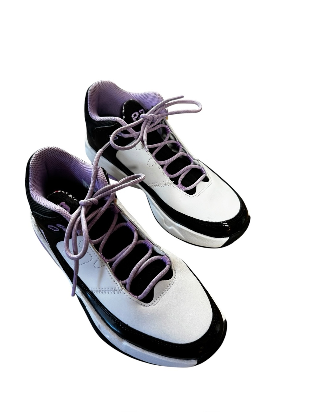 Girl’s Air Jordan Size 5 Black/White-Lilac Max Aura DC1999-015 w Original Box